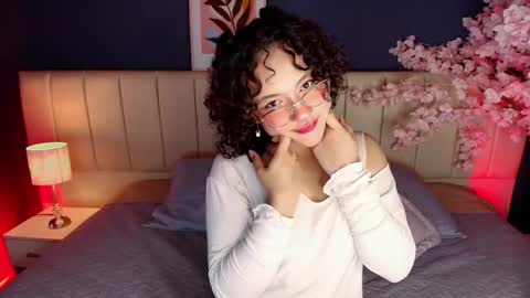 Sara online show from January 9, 4:18 am