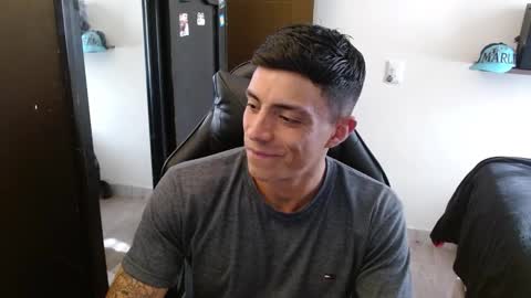 SCHNEIDER online show from February 9, 8:33 pm