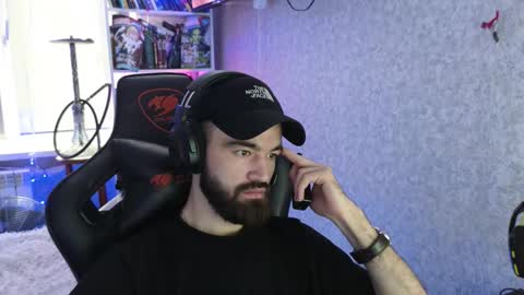 Ask me online show from December 3, 9:10 am