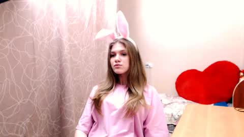 Snapshot of _shy_bunny__ chatting on January 11, 4:14 pm Mari online show from January 11, 4:14 pm