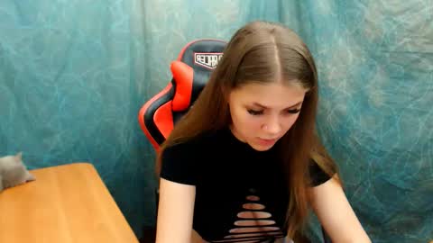 Snapshot of _shy_bunny__ chatting on September 24, 7:09 pm Mari online show from September 24, 7:09 pm