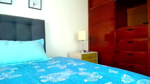 _skyleer_ online show from September 15, 7:48 pm