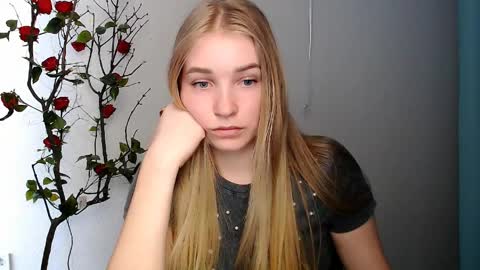 Rachel online show from April 1, 11:22 am