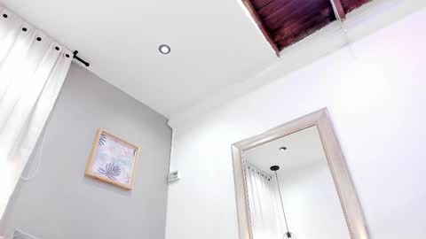    640  200   online show from October 17, 7:29 pm