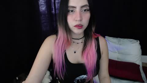 Sofia online show from April 5, 8:50 pm