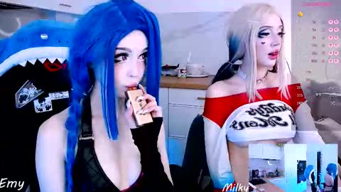 Snapshot of _sparkland_ chatting on September 28, 7:23 pm Emy and MilkyCute today MY TG CHANNEL online show from September 28, 7:23 pm