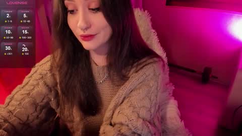 _sserendipityy_ online show from February 10, 8:34 pm