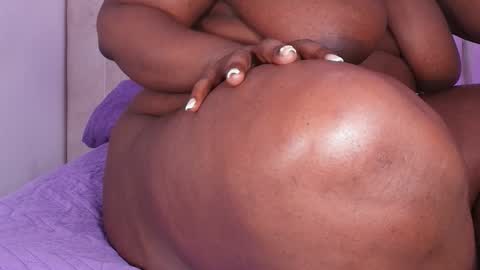 susy online show from March 19, 3:12 am