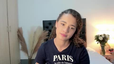 Snapshot of _sussi_ chatting on September 9, 1:44 pm Sussi online show from September 9, 1:44 pm