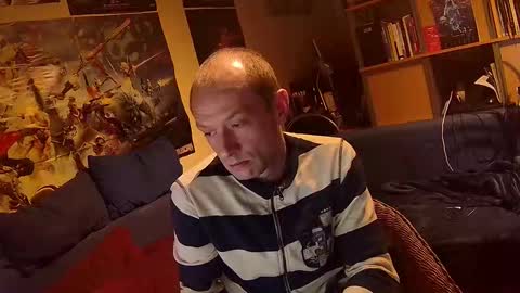 Sven online show from November 26, 11:12 pm