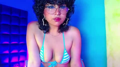 Snapshot of _sweet_kuromi chatting on March 2, 5:04 pm Kuromi online show from March 2, 5:04 pm