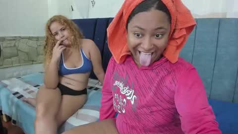 Snapshot of _sweettcandy_ chatting on October 7, 4:47 pm _sweettcandy_ online show from October 7, 4:47 pm