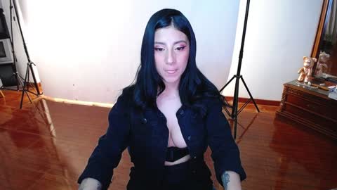 _the_dark_side_of_the_moon_ online show from January 16, 1:58 am