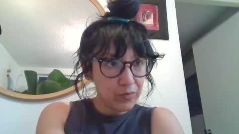 _tutti_frutti_ online show from February 28, 4:05 am