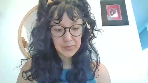 _tutti_frutti_ online show from December 14, 11:00 pm