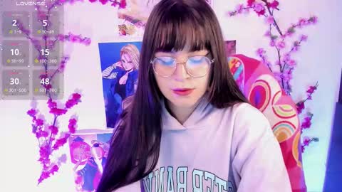 Snapshot of _urcutekitty chatting on October 6, 5:58 am online show from October 6, 5:58 am