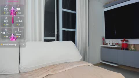 stephany online show from February 8, 2:04 am