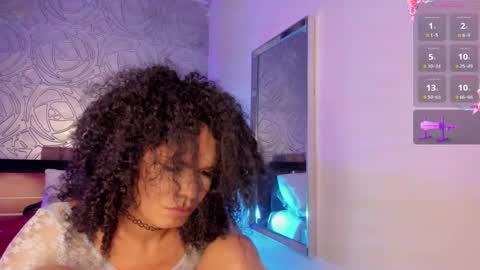 Snapshot of _vennuss_ chatting on September 20, 7:00 am Venus online show from September 20, 7:00 am