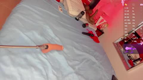 Snapshot of _vennuss_ chatting on March 8, 7:31 pm Venus online show from March 8, 7:31 pm