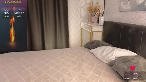 Jasmine online show from September 18, 8:40 am