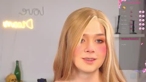 LITTLE FOX online show from October 18, 12:09 pm