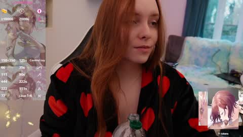 Snapshot of _yummy_girl_ chatting on January 11, 8:22 am Polly online show from January 11, 8:22 am