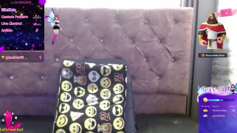 Yuyi online show from February 18, 2:50 pm