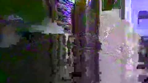 a203530 online show from January 7, 10:04 pm