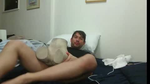 a466251 online show from February 12, 3:43 am