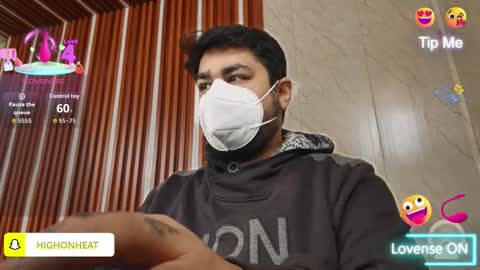 Sleepy owl online show from January 7, 8:52 am