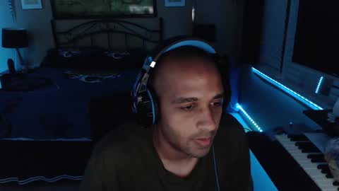 a4orce online show from March 7, 3:50 am