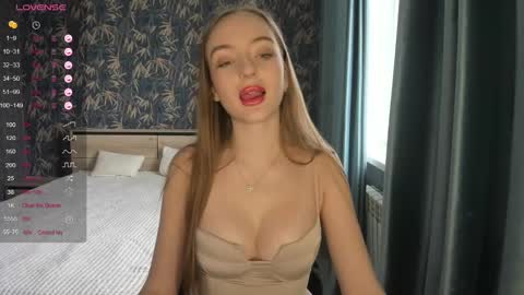 Snapshot of a_delina chatting on March 2, 7:54 am Adelina online show from March 2, 7:54 am