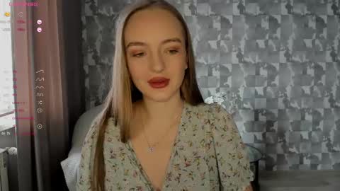 Snapshot of a_delina chatting on February 18, 11:44 am Adelina online show from February 18, 11:44 am