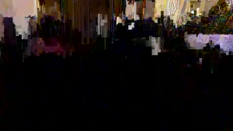 Snapshot of a_rae93 chatting on September 18, 6:39 am a_rae93 online show from September 18, 6:39 am