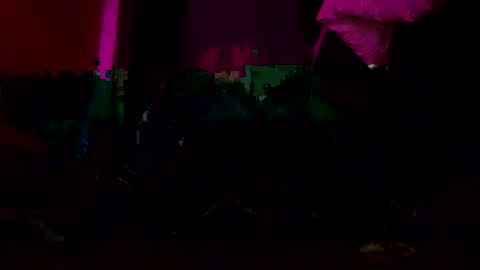 Snapshot of a_rae93 chatting on September 12, 6:48 am a_rae93 online show from September 12, 6:48 am