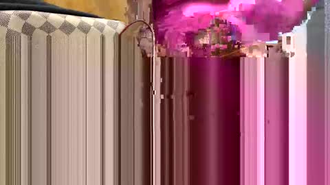 Snapshot of a_rae93 chatting on September 17, 2:04 am a_rae93 online show from September 17, 2:04 am