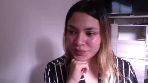 a_ross01 online show from October 17, 7:18 pm