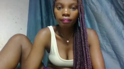 aadienne online show from April 26, 1:42 pm