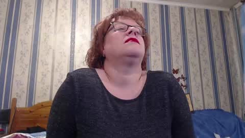 NINA online show from April 11, 7:18 pm