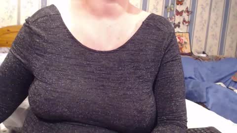 NINA online show from September 19, 5:05 pm