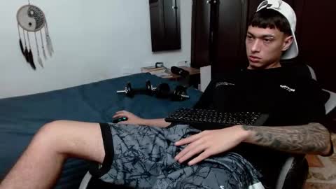 aarman online show from February 6, 10:56 pm