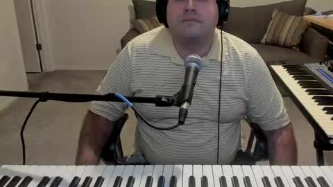 Snapshot of aaroleplayer chatting on October 19, 10:58 pm Aaron online show from October 19, 10:58 pm