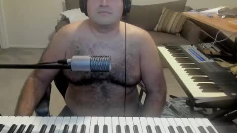 Snapshot of aaroleplayer chatting on October 3, 1:59 am Aaron online show from October 3, 1:59 am