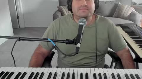 Snapshot of aaroleplayer chatting on October 18, 4:11 pm Aaron online show from October 18, 4:11 pm