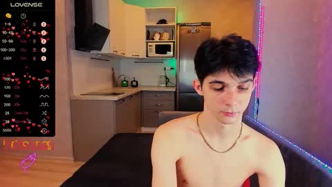 Aaron Bang online show from November 30, 12:07 am