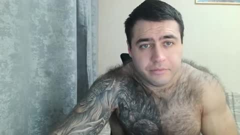 Davin tayl online show from November 18, 4:54 pm