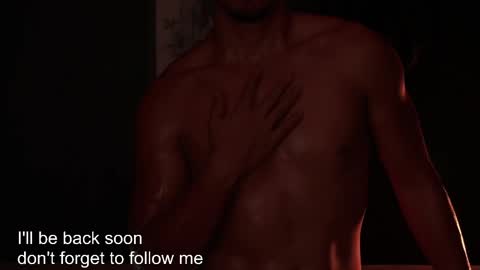 AARON  online show from April 7, 12:40 pm