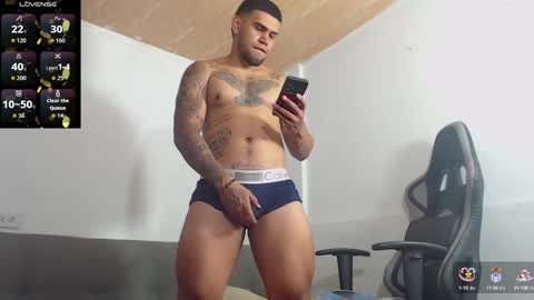 ig aaron hunter123 online show from October 9, 7:03 am