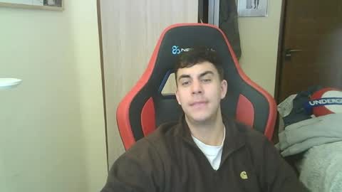 aaronlavine online show from April 25, 5:43 pm