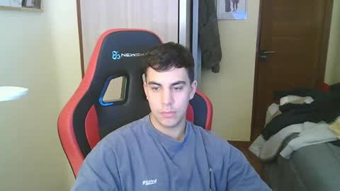 aaronlavine online show from April 24, 5:48 pm